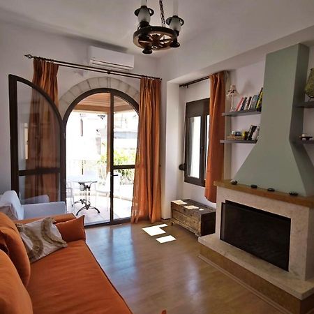 Anemi Villa Kamilari Exteriör bild